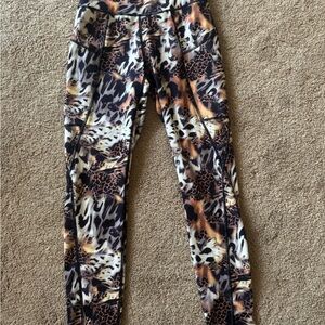 Wild Patterned Women's Leggings